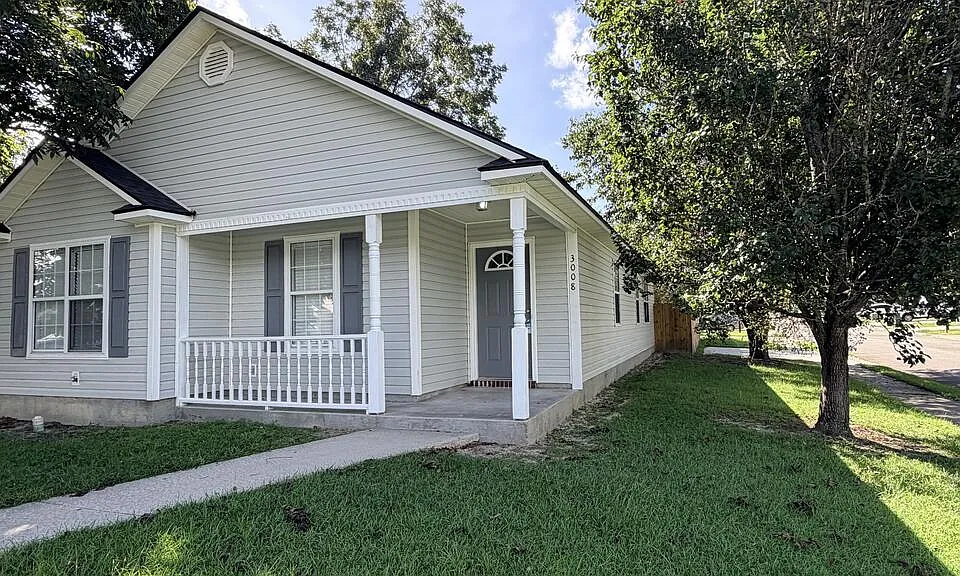 3008 Schroer Dr