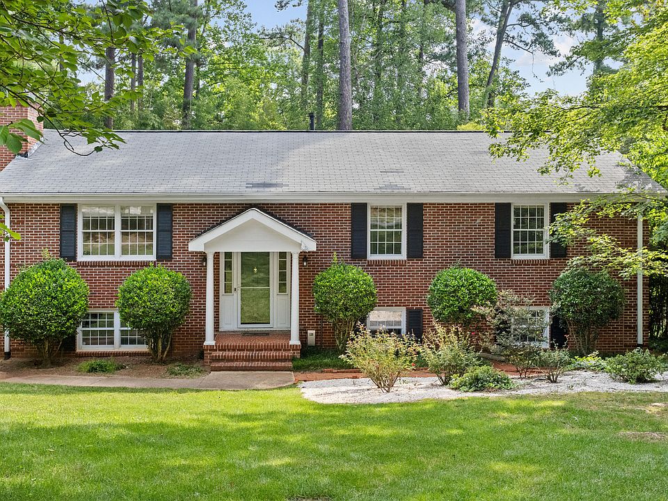 1st image of 4816 Deerwood Dr