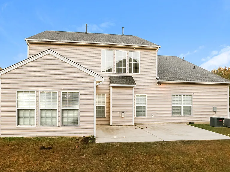 7215 Hathaway Ct — Photo 20
