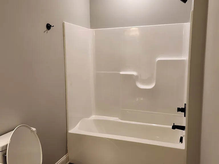 201 Palmer Ct — Photo 8