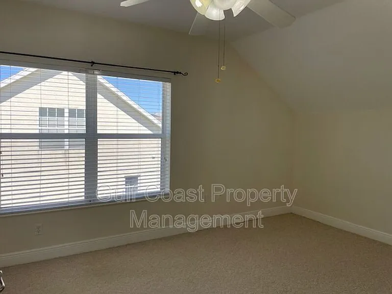 5210 Levi Ln — Photo 27