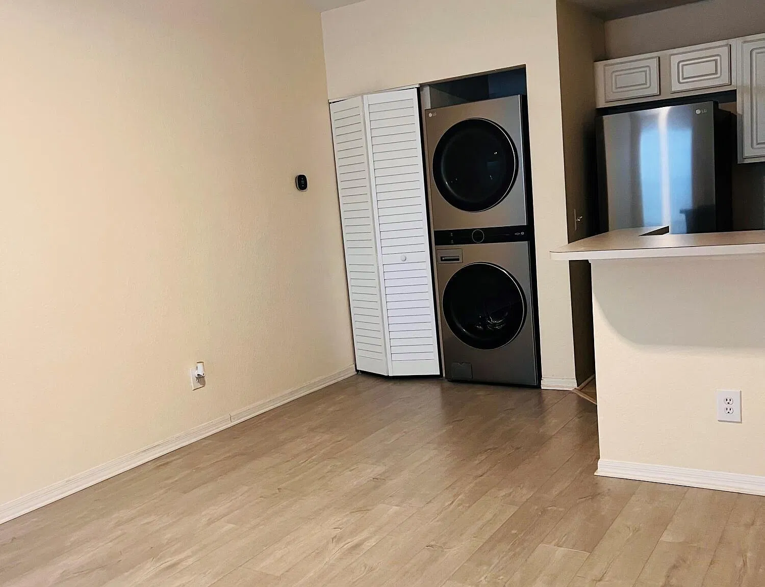 1 bed, 1.0 bath, 500 sqft, $1,325 — Photo 4