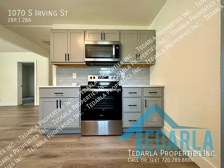1070 S Irving St — Photo 7