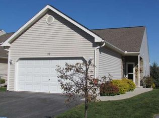 39 Turning Leaf Way, Reading, PA 19605