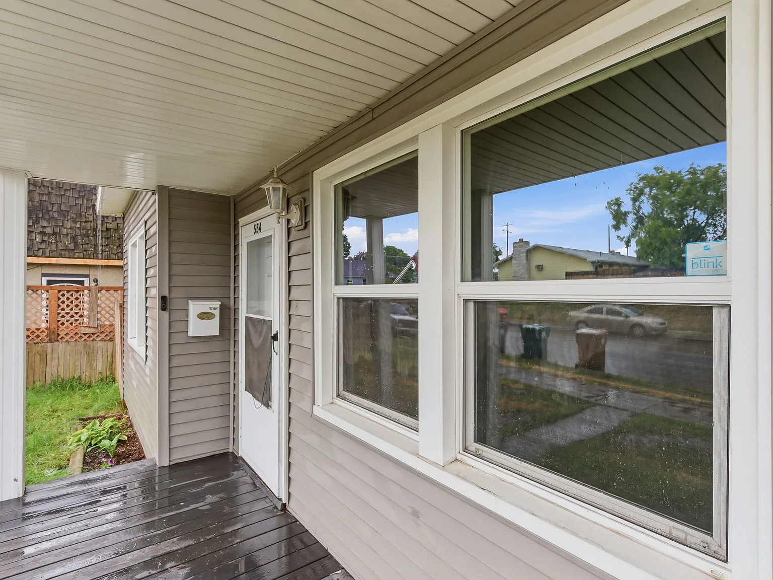 2 bed, 1080 sqft, $1,900 — Photo 4