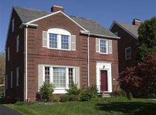 3655 Riedham Rd, Shaker Heights, OH 44120