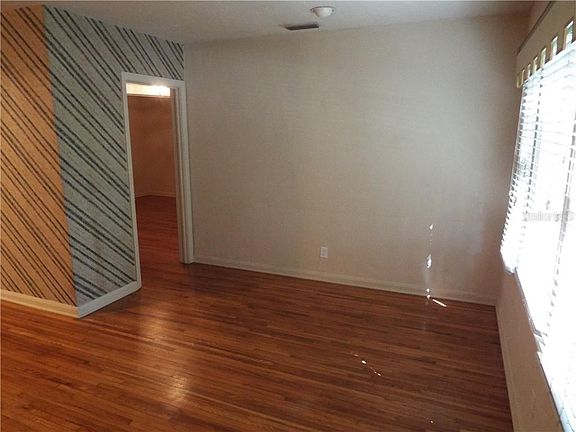 5th image of 3807 W North A St
