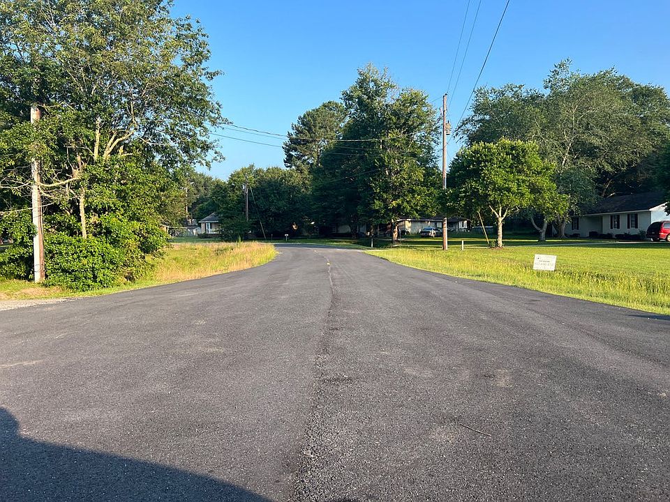 2nd image of 227 Foxlake Dr