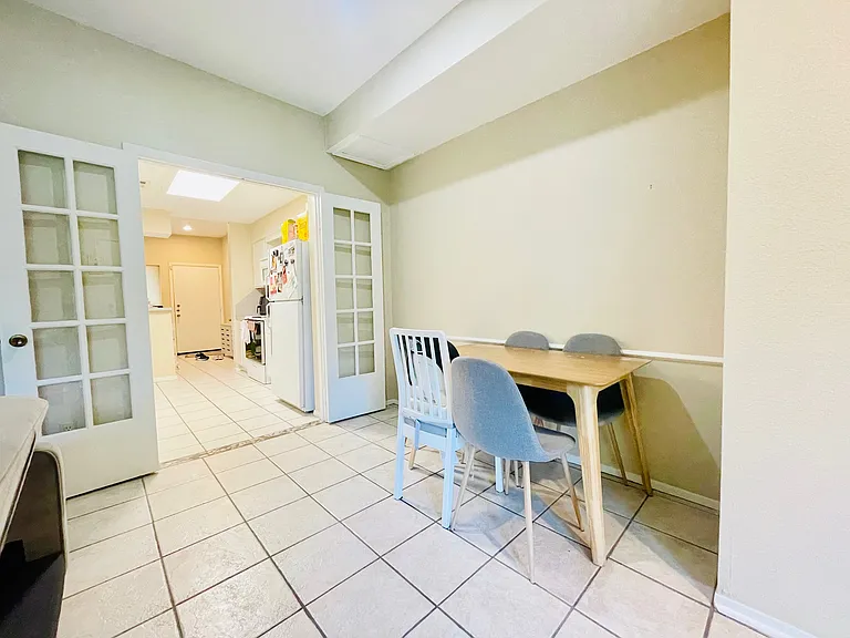 Breakfast Nook