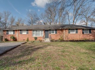 1911 Hamilton Dr, Murfreesboro, TN 37129