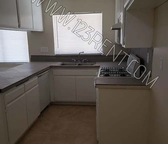 38557 10th Pl E #1 — Photo 7