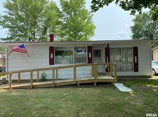 113 W Barsi Blvd, Macomb, IL 61455