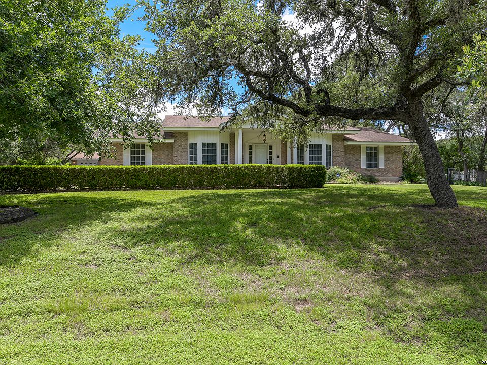 1st image of 9418 Bluebell Dr