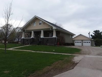 609 E Temple St, Lenox, IA, 50851