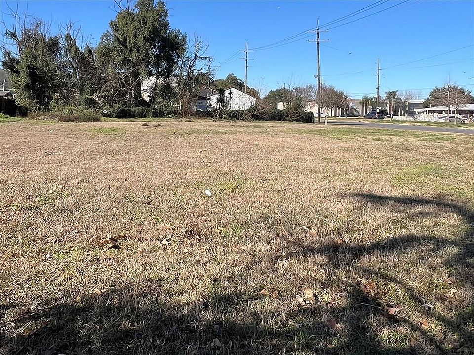 2nd image of 5564 Cameron Blvd
