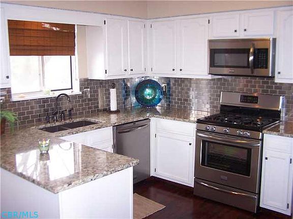 2nd image of 4034 Carlow Ct