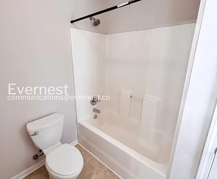 701 Vineland Ct — Photo 13