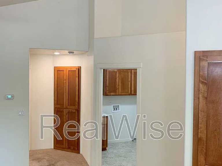 1188 SW Derek Ln — Photo 5