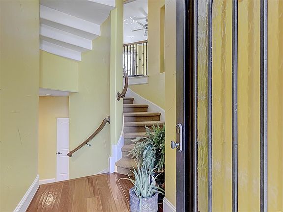 2nd image of 2605 Piazza Ct Unit 5