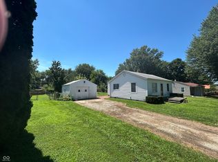 4895 Welton St, Greenwood, IN