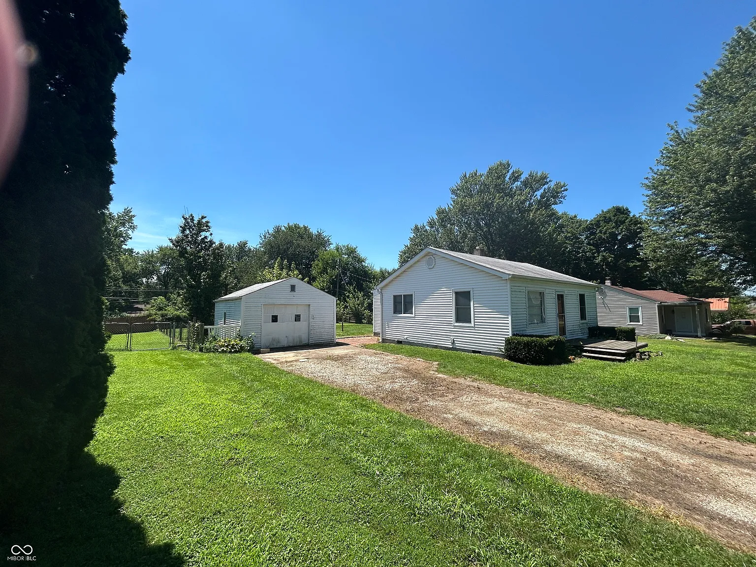 4895 Welton St photo 1