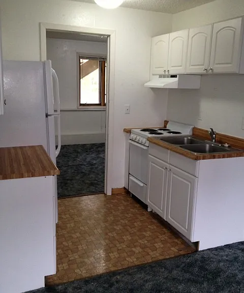 327 W 5th Ave #1 — Photo 2