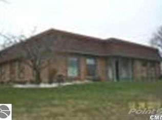 258 W Saint Charles Rd, Ithaca, MI 48847