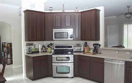 3rd image of 95017 Twin Oaks Ln