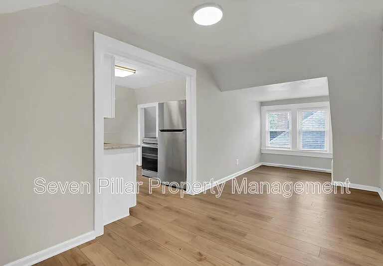1801 N 4th St — Photo 3