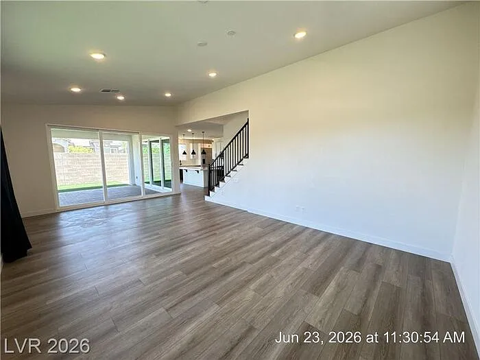 759 Faircliff Ct — Photo 3