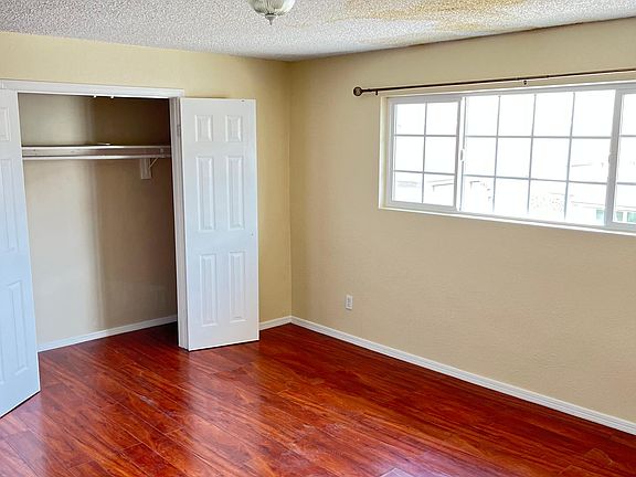 3rd image of 17622 Lakewood Blvd #42