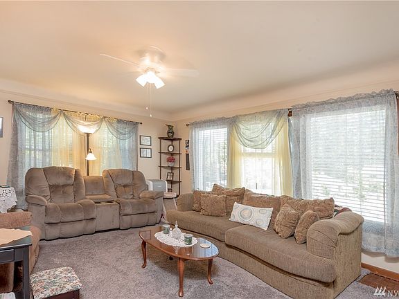 5th image of 6328 24th Ave SW