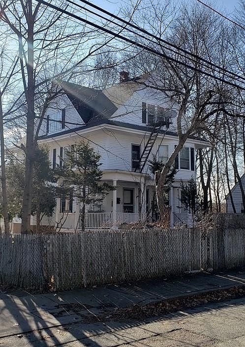 1st image of 148 King St Unit A