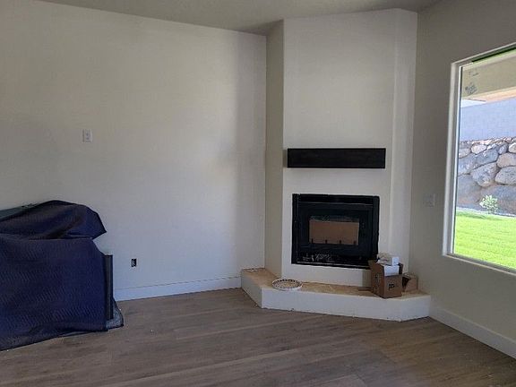 5th image of 1546 E Black Brush Dr