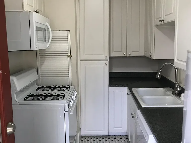 2030 Bissonnet St — Photo 8