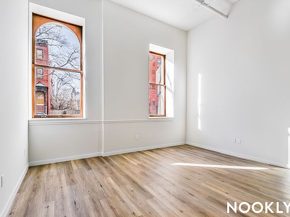 3rd image of 619 Throop Ave #3C