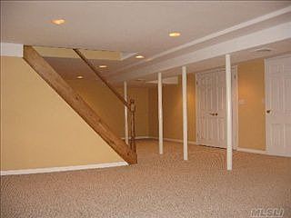 1st image of 18 Fairfield Ln