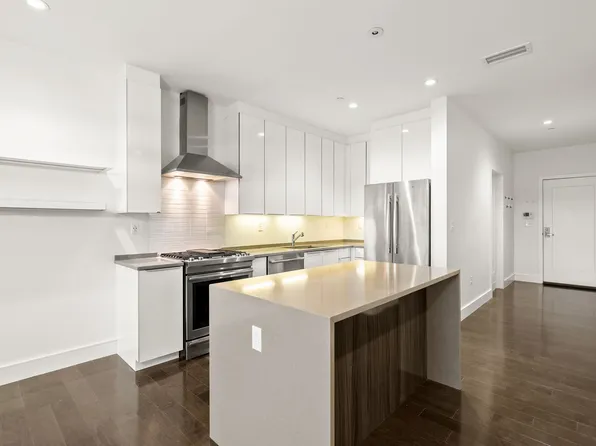 33 B St #108, Boston, MA 02127