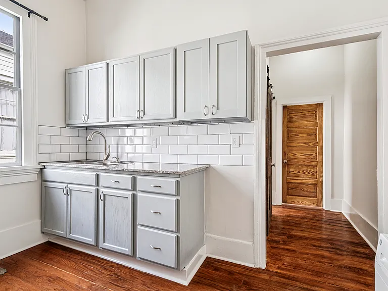 2642 Lepage St — Photo 8