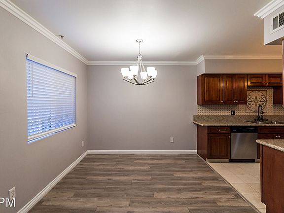 5th image of 11725 Lemay St Unit 8