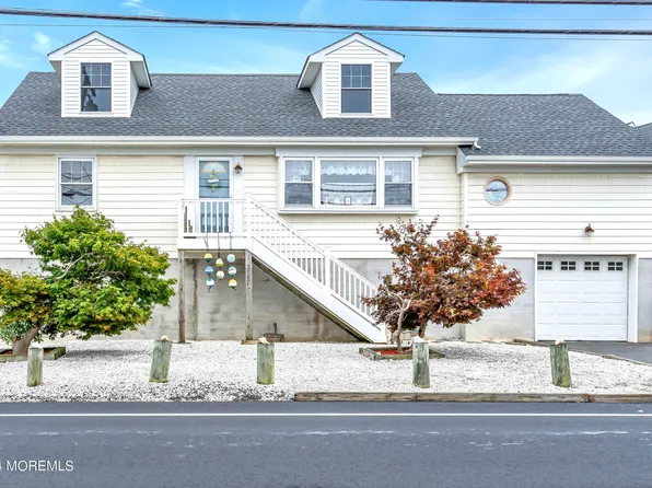 317 Silver Bay Road, Toms River, NJ 08753