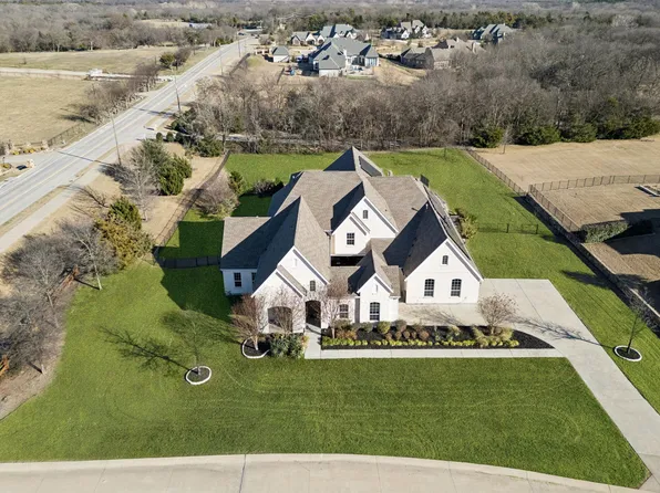 330 Bonham Blvd, Fairview, TX 75069