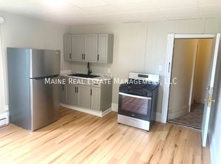 43 Fling St APT 3, Brewer, ME 04412