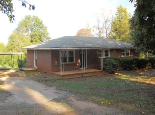 221 Scott Cir, Pendleton, SC 29670