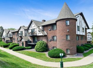 Royal Crest Marlboro Apartment Homes, Marlborough, MA 01752