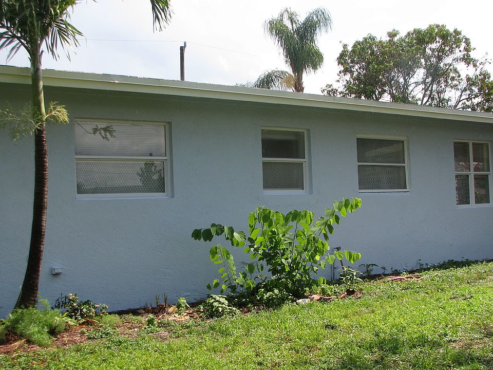 1st image of 1616 NW 15th Pl