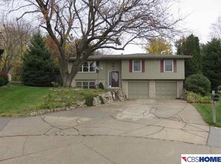 11615 Grand Ave, Omaha, NE 68164