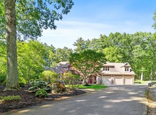 281 Main St, Bolton, MA 01740