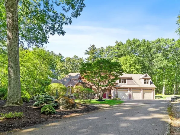 281 Main St, Bolton, MA 01740