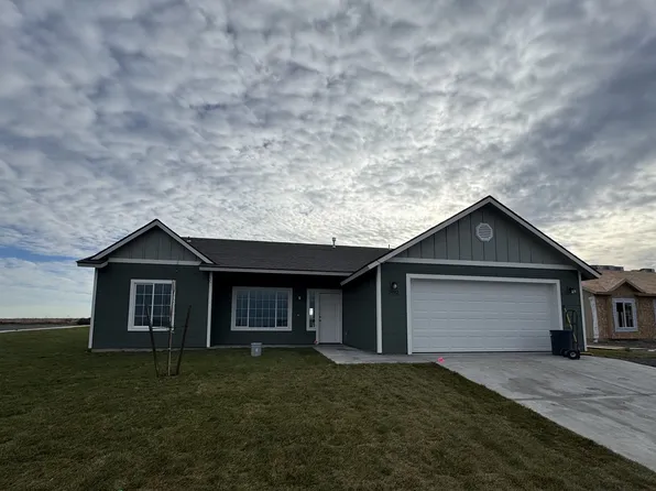 2992 Quail Ave, Umatilla, OR 97882